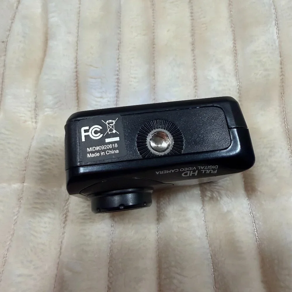 Vivitar DVR 786 HD Mini Action Camera + Waterproof Underwater Case